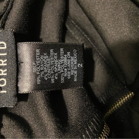 Torrid Tank - Picture 3 of 3